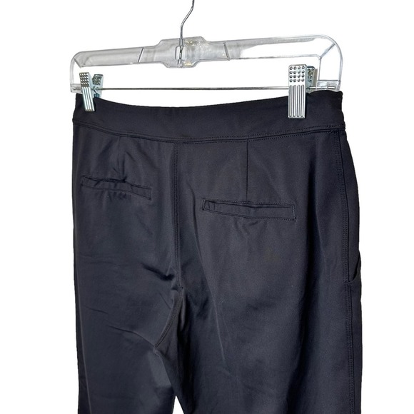 Lululemon Women’s Black Capri Athletic Pants 4 - Picture 2 of 8